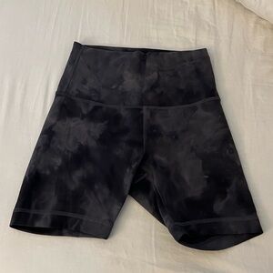 COPY - Lululemon Wunder Train High-rise Short 6”